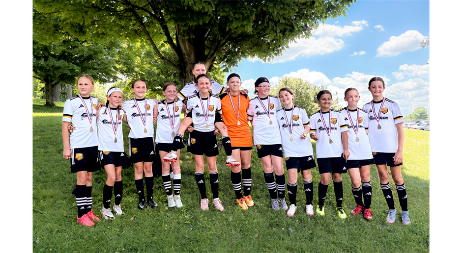 U11 Girls Peters Champions